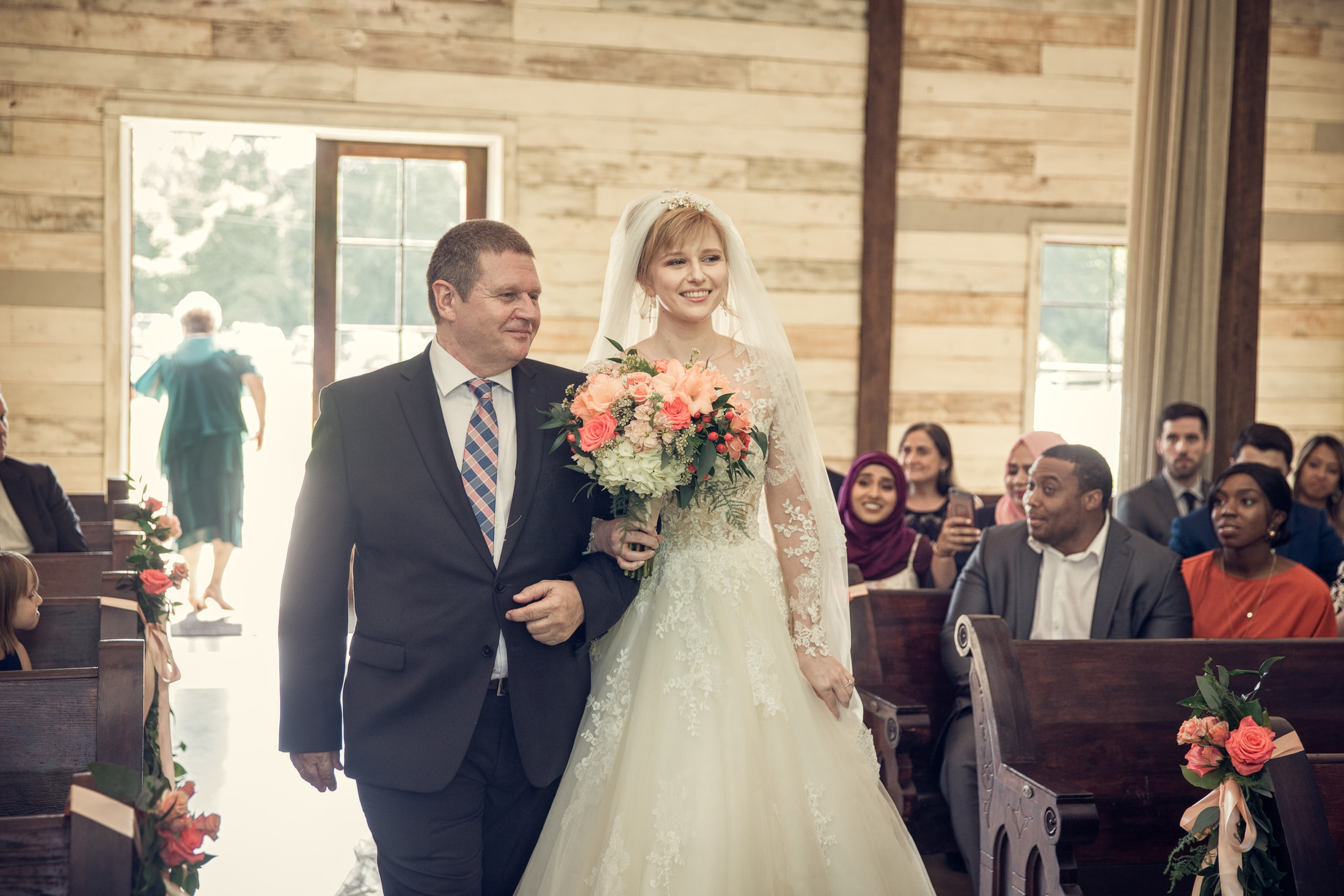 Valeriya and Jonathan wedding at Big Sky Barn — photograph 12