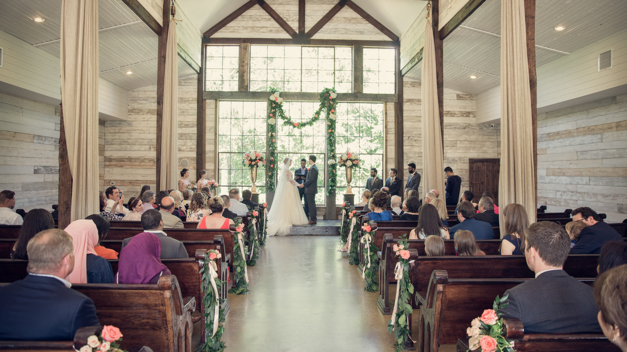 Valeriya and Jonathan wedding at Big Sky Barn — photograph 14