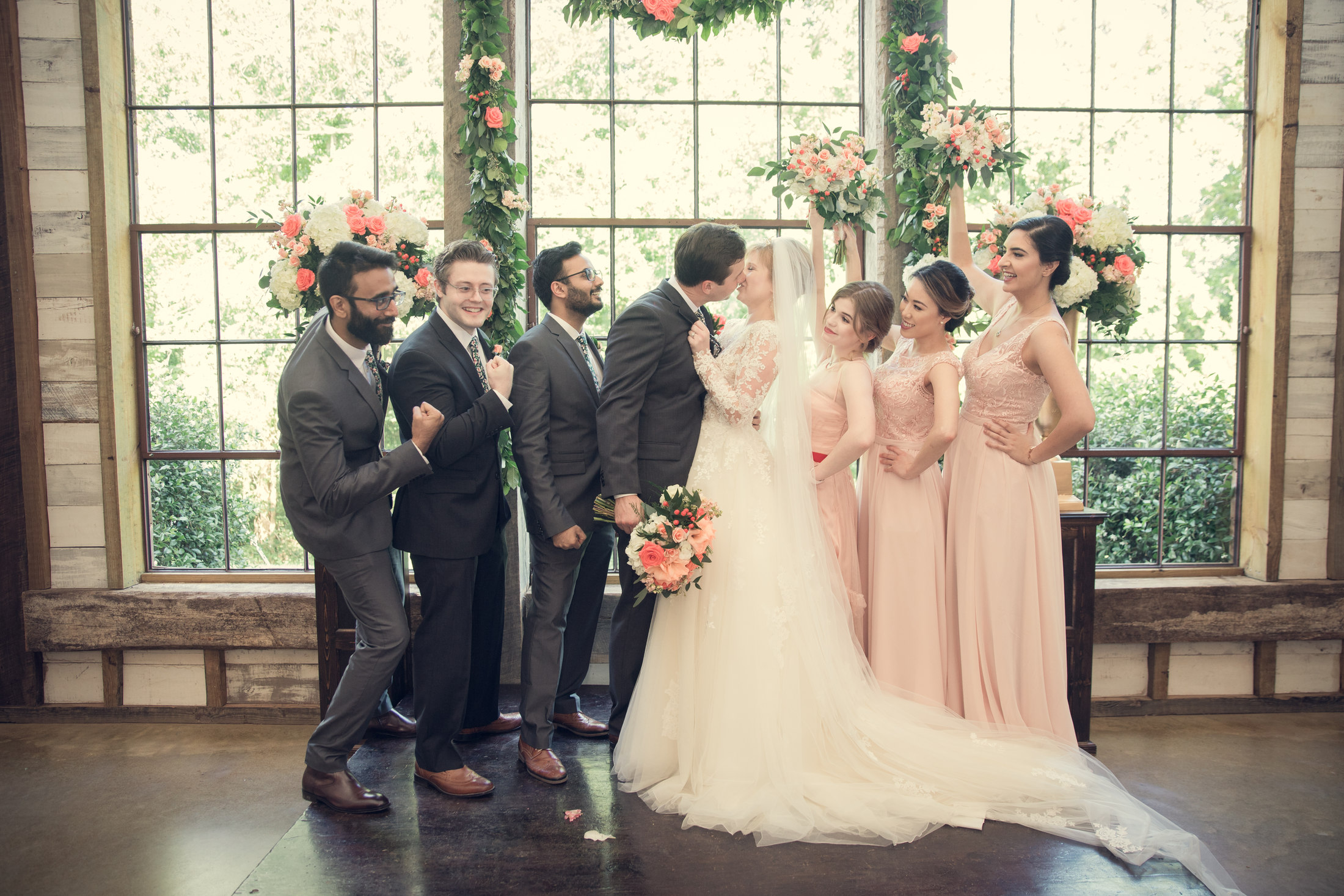Valeriya and Jonathan wedding at Big Sky Barn — photograph 22