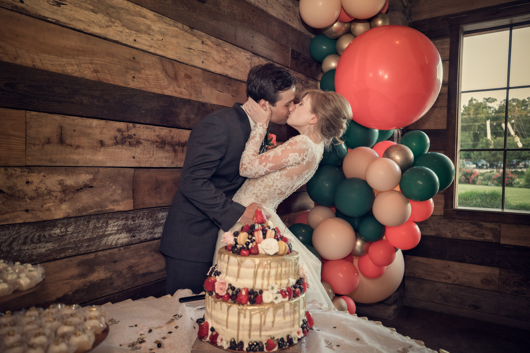 Valeriya and Jonathan wedding at Big Sky Barn — photograph 35
