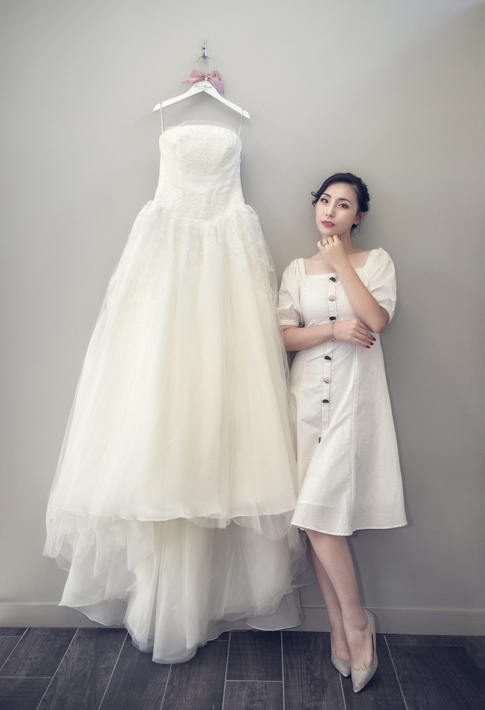 Bride preparing on her wedding day